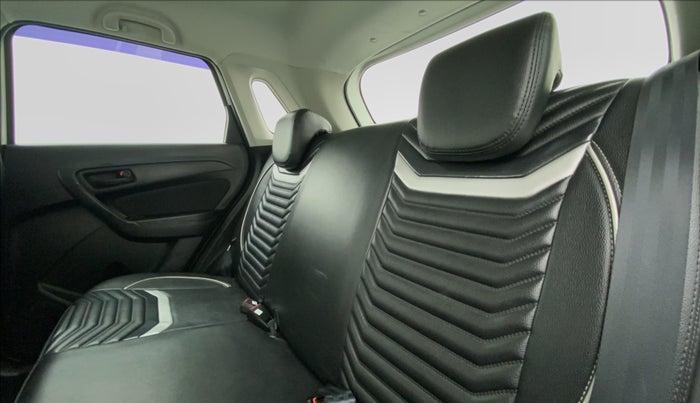 2019 Maruti Vitara Brezza VDI, Diesel, Manual, 51,765 km, Right Side Rear Door Cabin