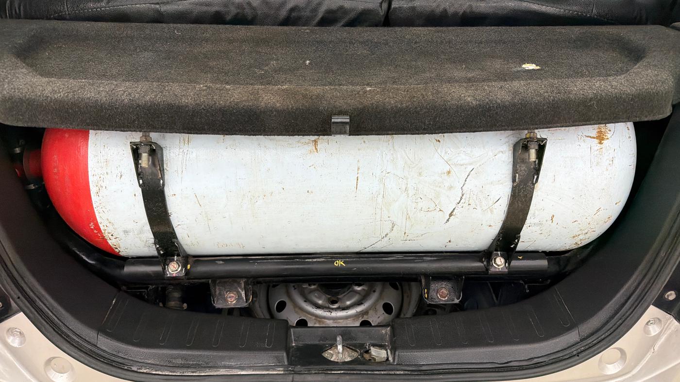 2016 Maruti Wagon R 1.0 LXI CNG, CNG, Manual, 98,153 km, Boot Inside