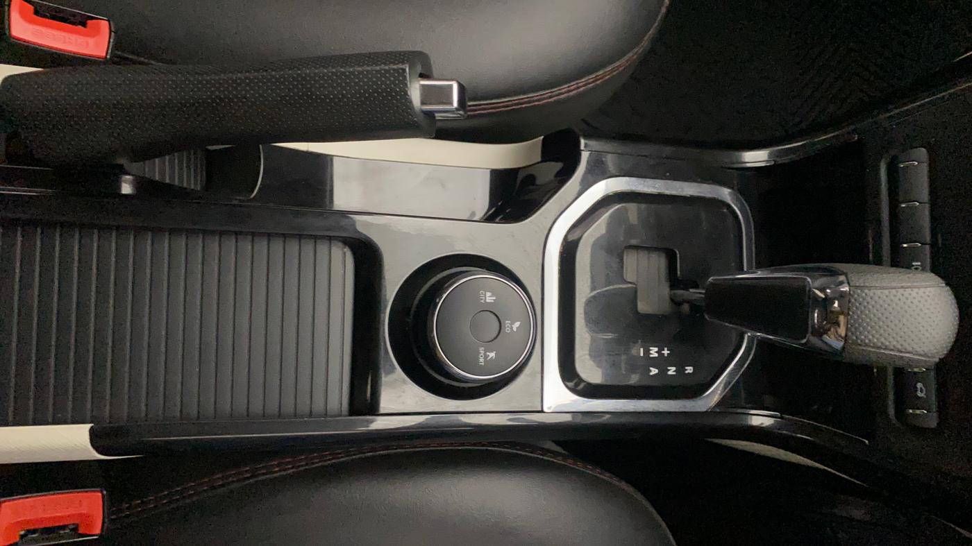2021 Tata NEXON XZA PLUS PETROL, Petrol, Automatic, 54,455 km, Gear Lever