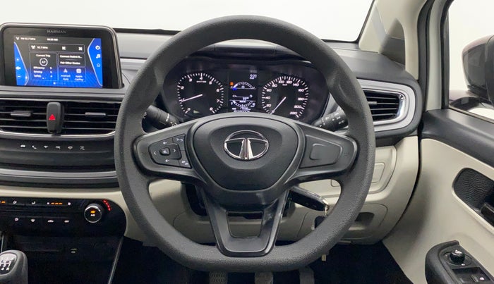 2022 Tata ALTROZ XM PLUS DIESEL, Diesel, Manual, 17,335 km, Steering Wheel Close Up