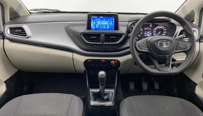 2022 Tata ALTROZ XM PLUS DIESEL, Diesel, Manual, 17,335 km, Dashboard
