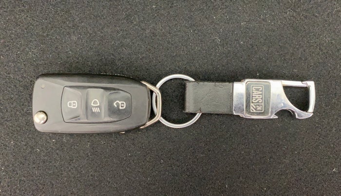 2022 Tata ALTROZ XM PLUS DIESEL, Diesel, Manual, 17,335 km, Key Close Up