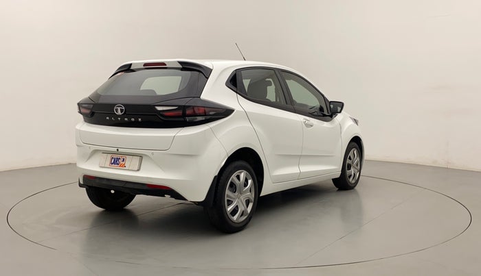 2022 Tata ALTROZ XM PLUS DIESEL, Diesel, Manual, 17,335 km, Right Back Diagonal