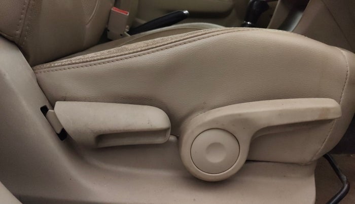 2020 Maruti Ciaz ALPHA  AT 1.5 SHVS PETROL, Petrol, Automatic, 71,572 km, Driver Side Adjustment Panel