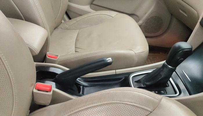 2020 Maruti Ciaz ALPHA  AT 1.5 SHVS PETROL, Petrol, Automatic, 71,572 km, Gear Lever