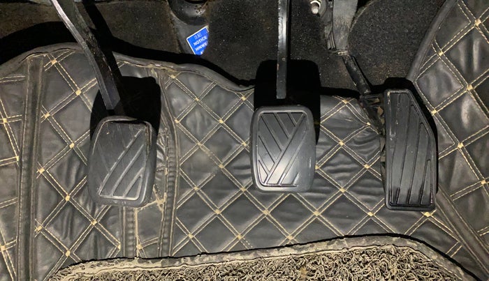 2016 Maruti Baleno DELTA PETROL 1.2, Petrol, Manual, 83,650 km, Pedals