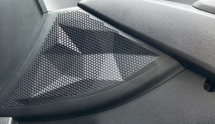 2022 KIA SELTOS HTK PLUS AT 1.5 DIESEL, Diesel, Automatic, 7,547 km, Speaker