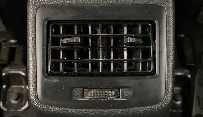 2020 Hyundai Grand i10 SPORTZ 1.2 KAPPA VTVT, Petrol, Manual, 16,831 km, Rear AC Vents