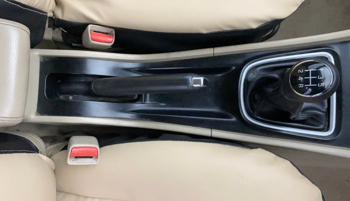 2018 Maruti Ciaz ALPHA 1.4 PETROL, Petrol, Manual, 57,294 km, Gear Lever