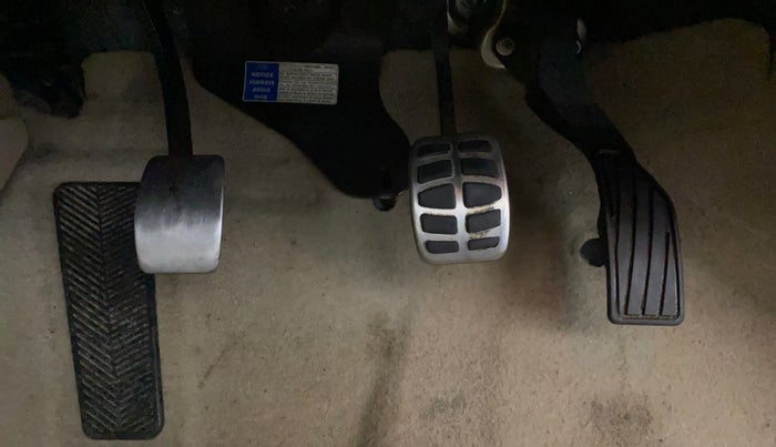 2018 Maruti Ciaz ALPHA 1.4 PETROL, Petrol, Manual, 57,294 km, Pedals