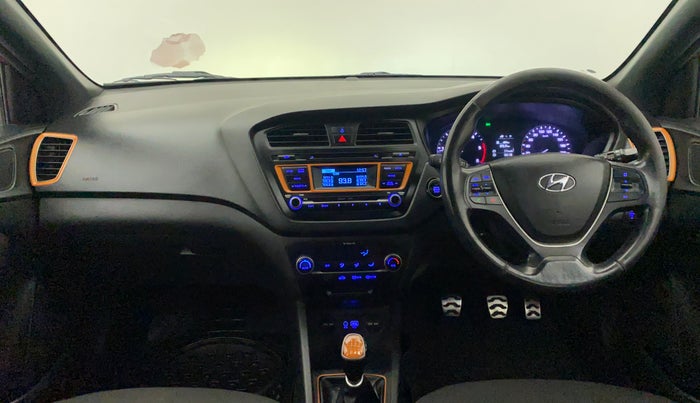 2015 Hyundai i20 Active 1.4 SX, Diesel, Manual, 83,036 km, Dashboard