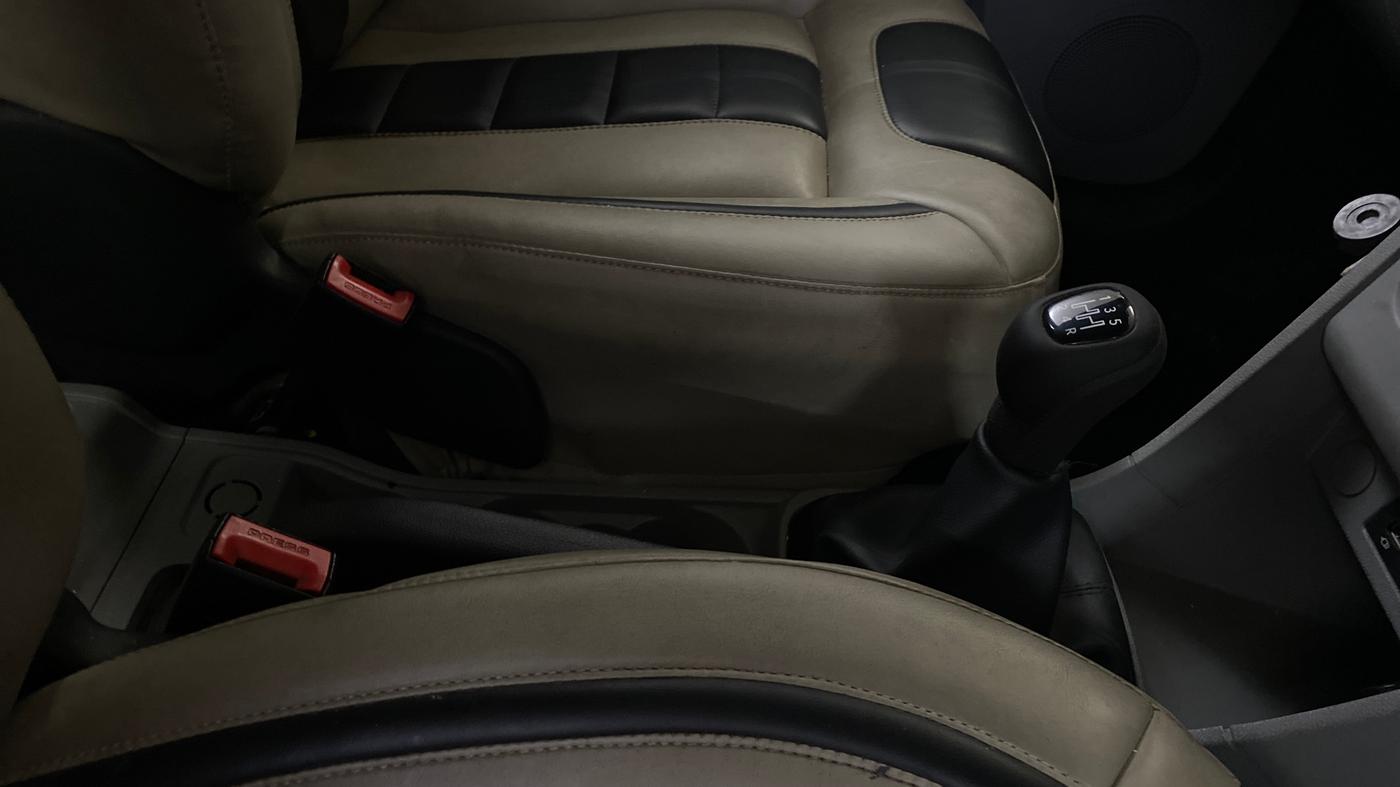 2020 Tata Tiago XT PETROL, Petrol, Manual, 68,261 km, Gear Lever