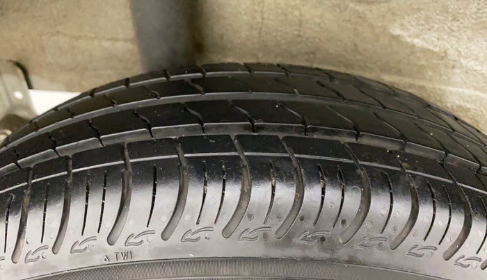 2020 Maruti S PRESSO VXI PLUS AGS, Petrol, Automatic, 9,585 km, Right Rear Tyre Tread