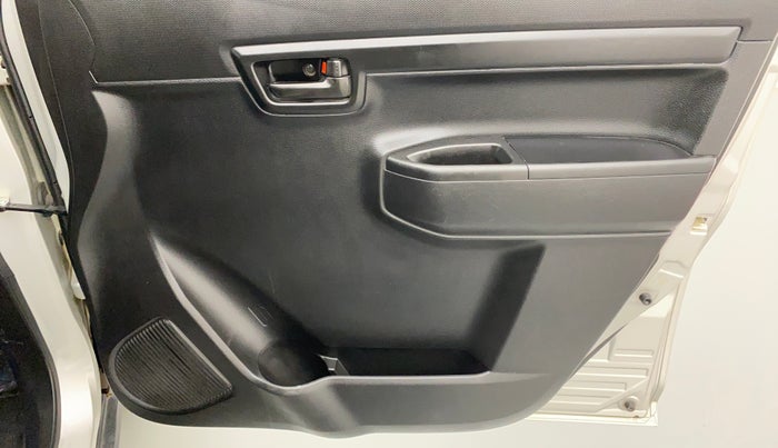 2020 Maruti S PRESSO VXI PLUS AGS, Petrol, Automatic, 9,585 km, Driver Side Door Panels Control