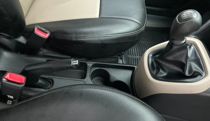 2018 Hyundai Grand i10 SPORTZ 1.2 KAPPA VTVT, Petrol, Manual, Gear Lever