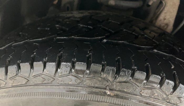 2019 Mahindra MARAZZO M4 7 STR, Diesel, Manual, 71,260 km, Left Front Tyre Tread