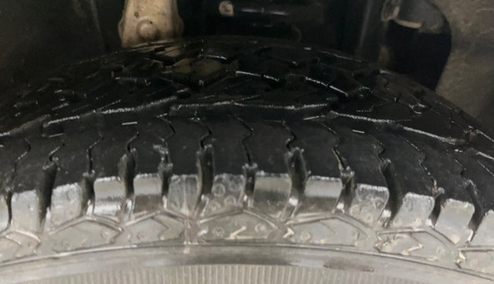 2019 Mahindra MARAZZO M4 7 STR, Diesel, Manual, 71,260 km, Right Front Tyre Tread