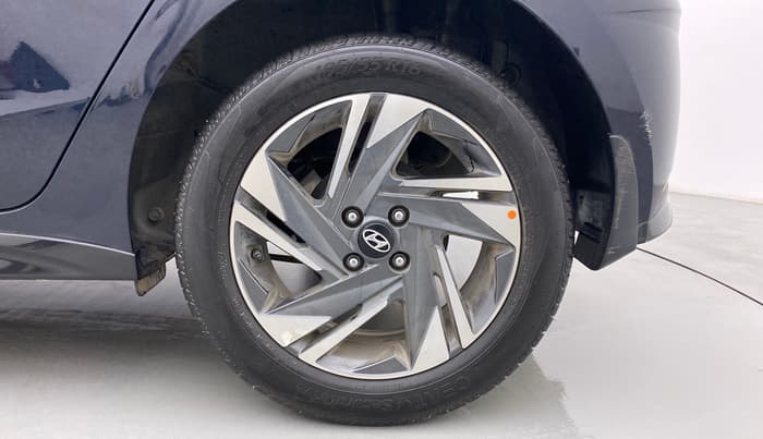 2022 Hyundai NEW I20 ASTA (O) 1.5 CRDI MT, Diesel, Manual, 21,628 km, Left Rear Wheel