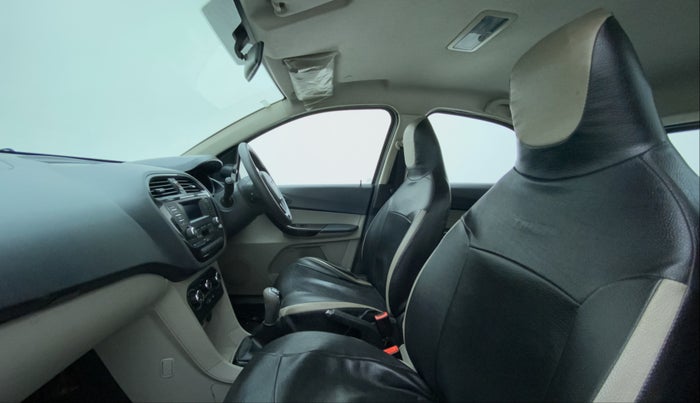 2018 Tata Tiago XT 1.2 REVOTRON, Petrol, Manual, 48,036 km, Right Side Front Door Cabin