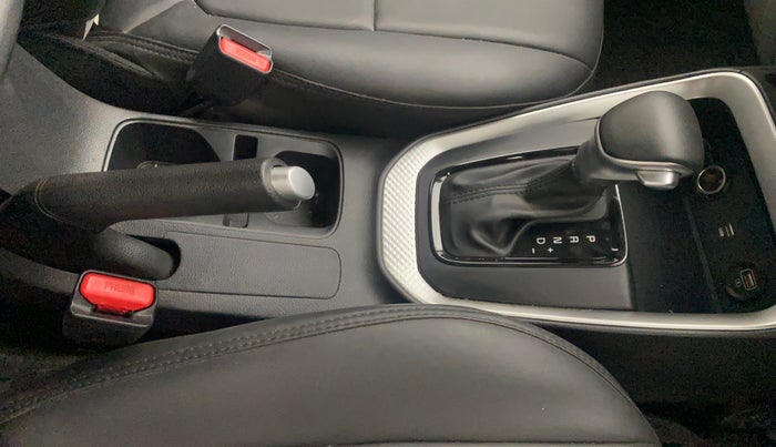 2023 KIA SONET HTX 1.5 AT, Diesel, Automatic, 13,804 km, Gear Lever