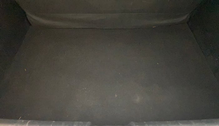 2023 KIA SONET HTX 1.5 AT, Diesel, Automatic, 13,804 km, Boot Inside