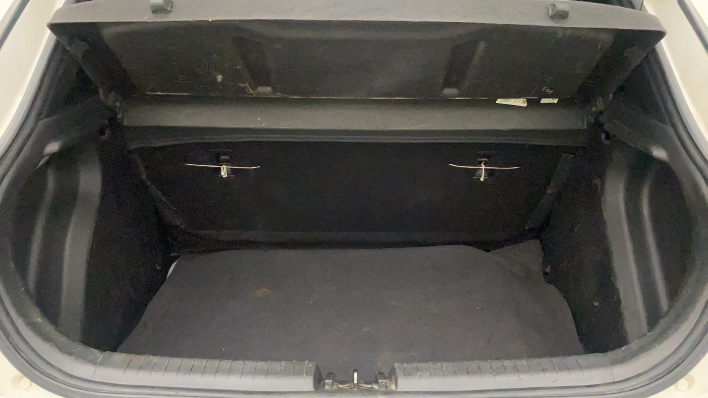 2018 Hyundai Elite i20 ASTA 1.4 CRDI (O), Diesel, Manual, 75,355 km, Boot Inside