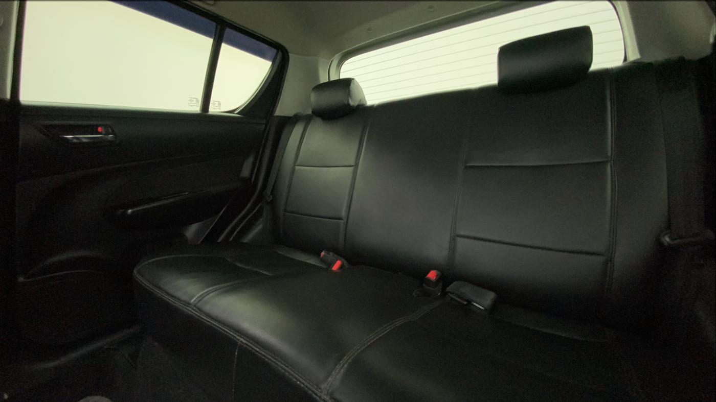 2014 Maruti Swift ZXI, Petrol, Manual, 33,447 km, Right Side Rear Door Cabin