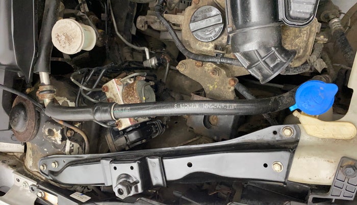 2014 Maruti Swift ZXI, Petrol, Manual, 33,447 km, Right Apron - Apron minor rusted