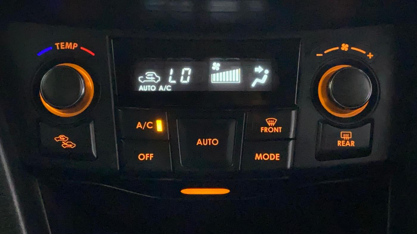 2014 Maruti Swift ZXI, Petrol, Manual, 33,447 km, Automatic Climate Control