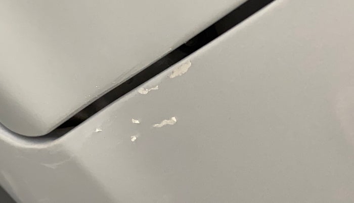2014 Maruti Swift ZXI, Petrol, Manual, 33,447 km, Right fender - Paint has minor damage