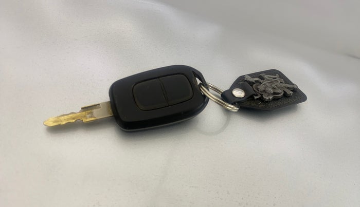 2016 Renault Kwid RXT 0.8, Petrol, Manual, 62,857 km, Key Close Up