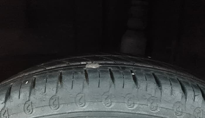 2019 Renault Kwid RXL, Petrol, Manual, 54,072 km, Left Rear Tyre Tread