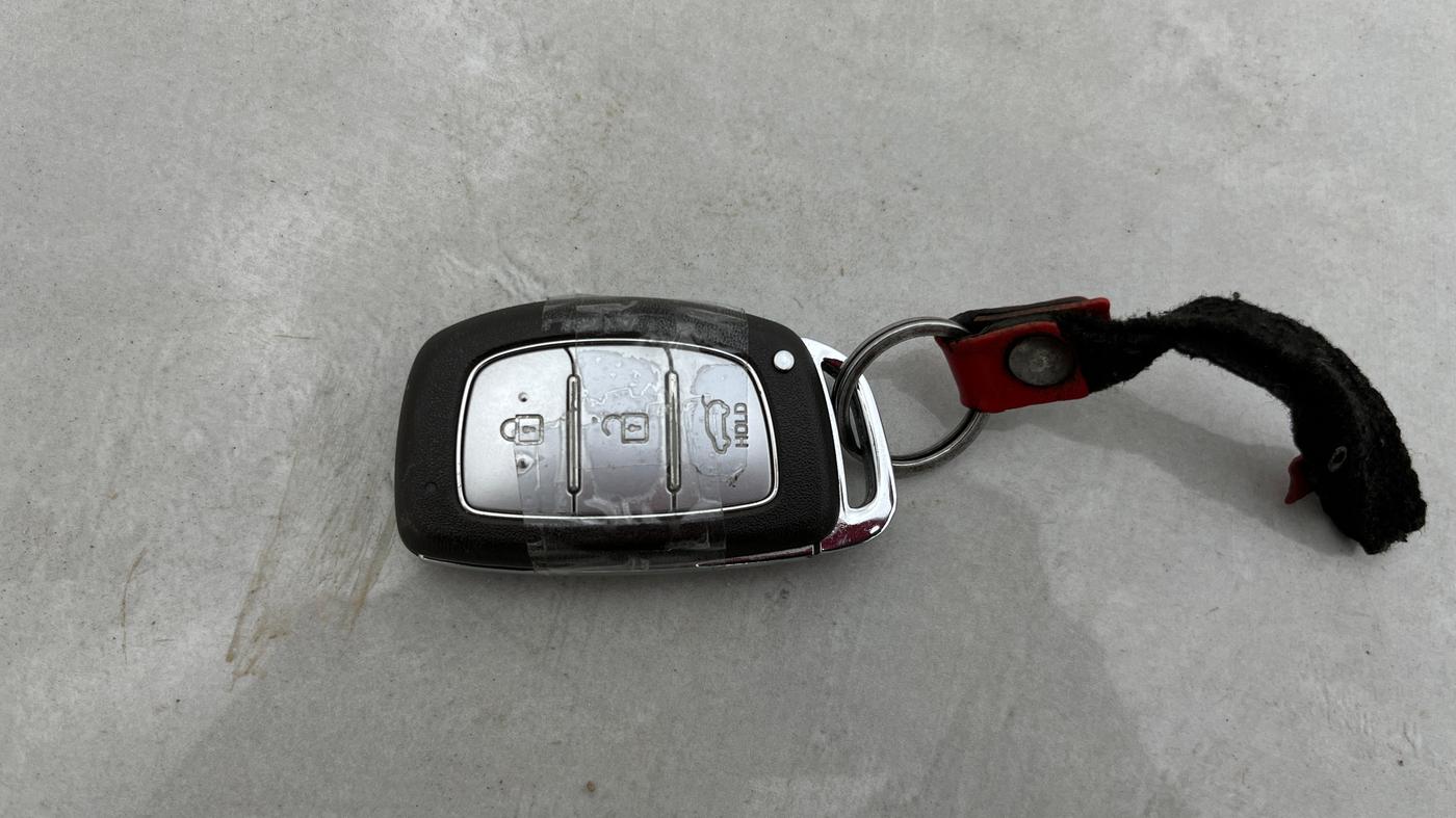 2015 Hyundai Elite i20 ASTA 1.2, Petrol, Manual, 42,116 km, Key Close Up