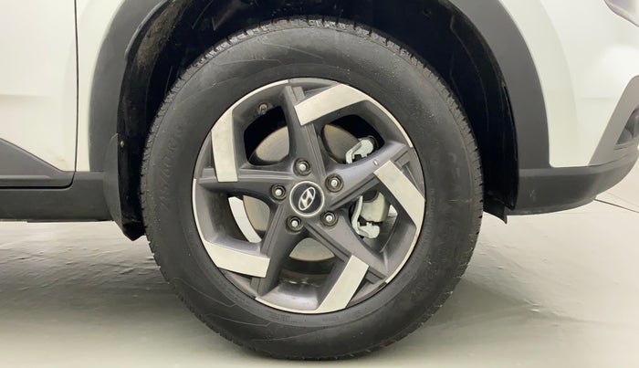 2022 Hyundai VENUE SX PLUS 1.0 TURBO DCT, Petrol, Automatic, 1,316 km, Right Front Wheel