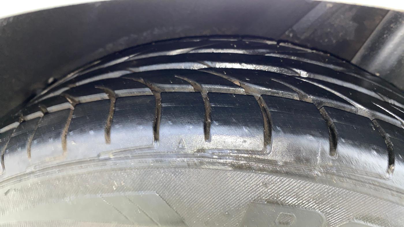 2017 Hyundai New Elantra 2.0 SX AT PETROL, Petrol, Automatic, 51,814 km, Left Rear Tyre Tread