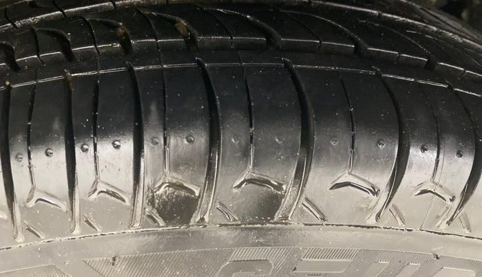 2017 Tata Tiago XE PETROL, Petrol, Manual, 63,707 km, Right Rear Tyre Tread