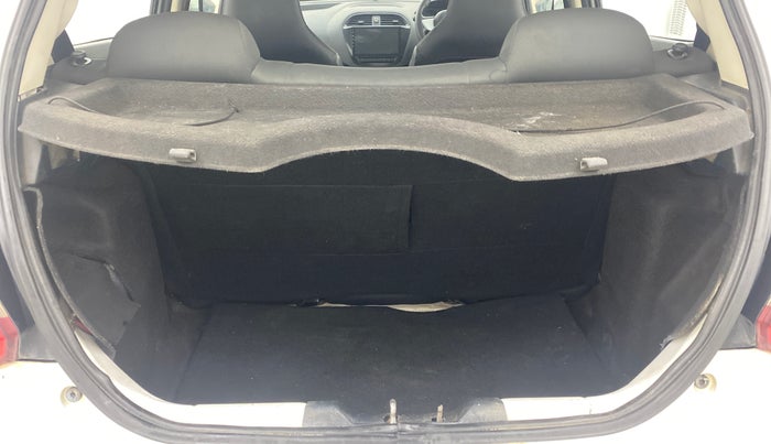 2017 Tata Tiago XE PETROL, Petrol, Manual, 63,707 km, Boot Inside