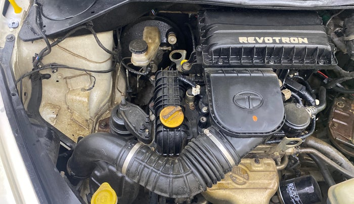 2017 Tata Tiago XE PETROL, Petrol, Manual, 63,707 km, Engine View - Right