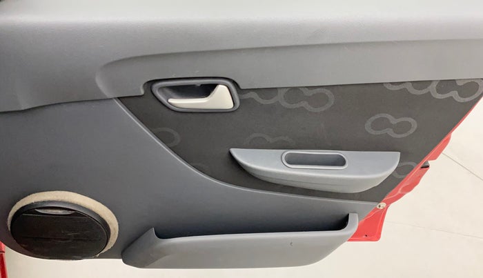 2015 Maruti Alto 800 LXI, Petrol, Manual, 23,155 km, Driver Side Door Panels Control