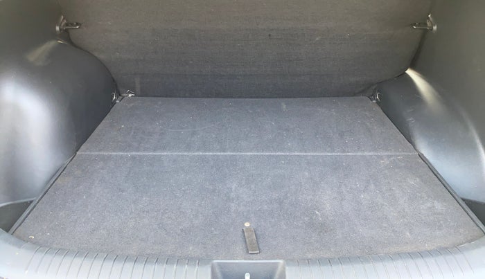 2018 Hyundai Creta SX PLUS 1.6 PETROL, Petrol, Manual, 51,943 km, Boot Inside