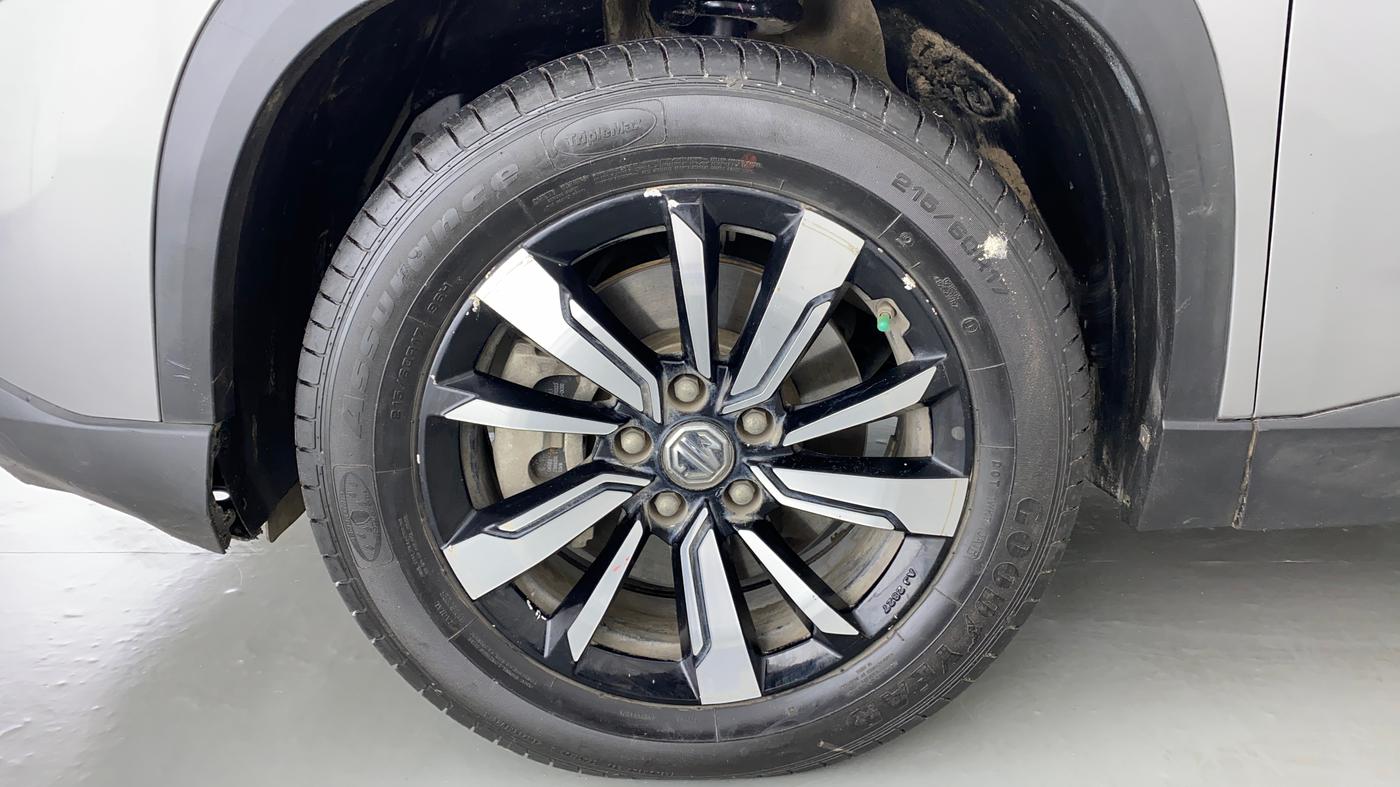 2019 MG HECTOR SHARP DCT PETROL, Petrol, Automatic, 34,036 km, Left Front Wheel