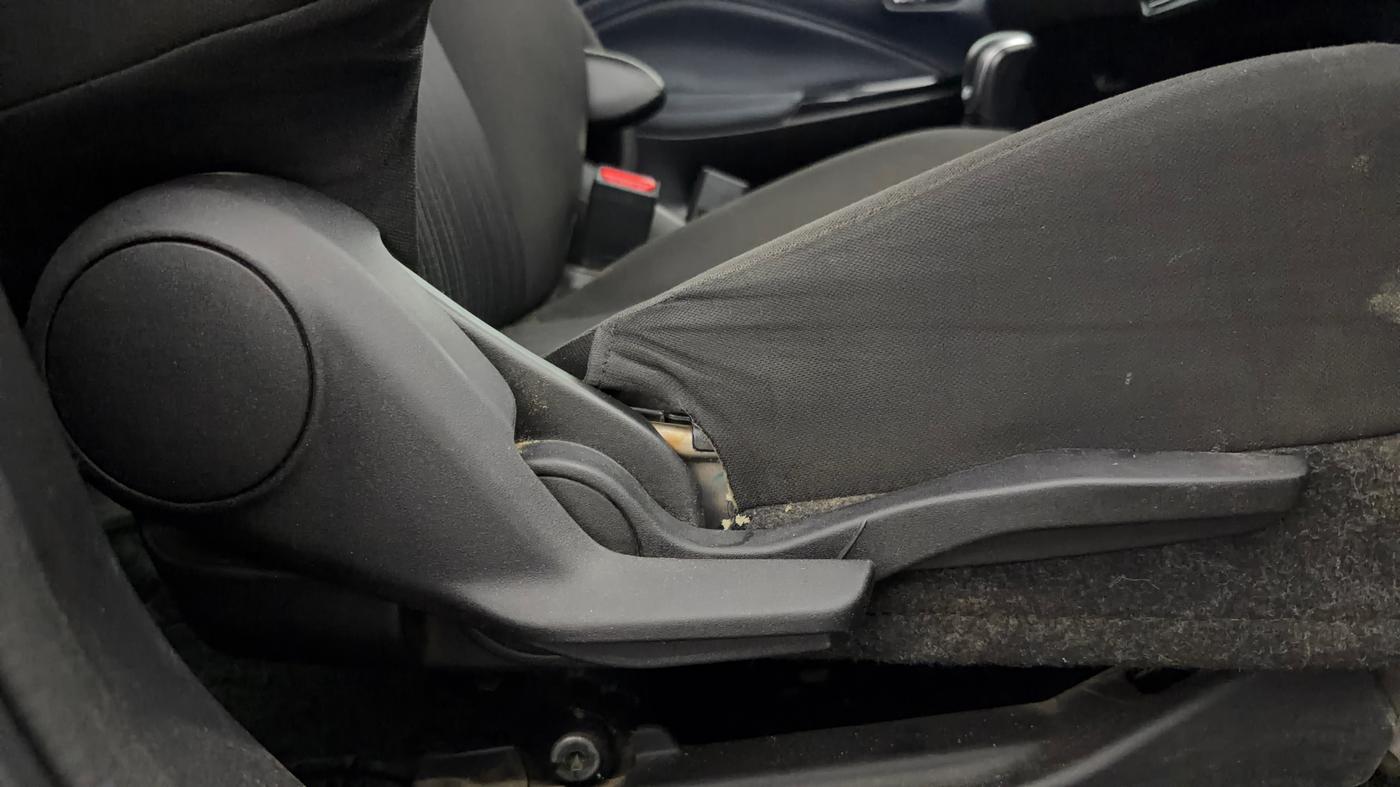 2025 Maruti Baleno ZETA 1.2 AGS, Petrol, Automatic, 19,317 km, Driver Side Adjustment Panel