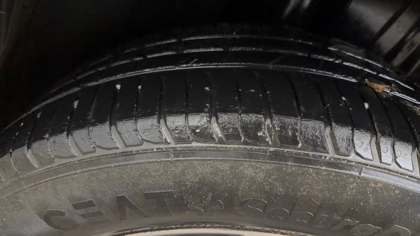 2025 Maruti Baleno ZETA 1.2 AGS, Petrol, Automatic, 19,317 km, Right Rear Tyre Tread