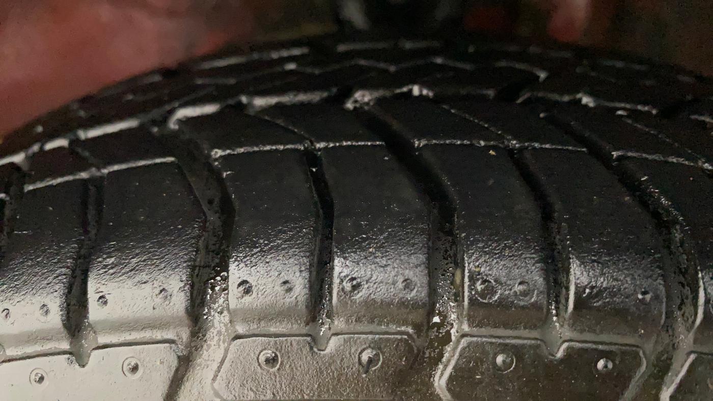 2011 Maruti Zen Estilo LXI, Petrol, Manual, 85,841 km, Left Front Tyre Tread