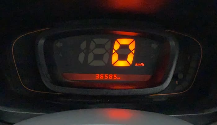 2016 Renault Kwid RXT 0.8, CNG, Manual, 36,817 km, Odometer Image
