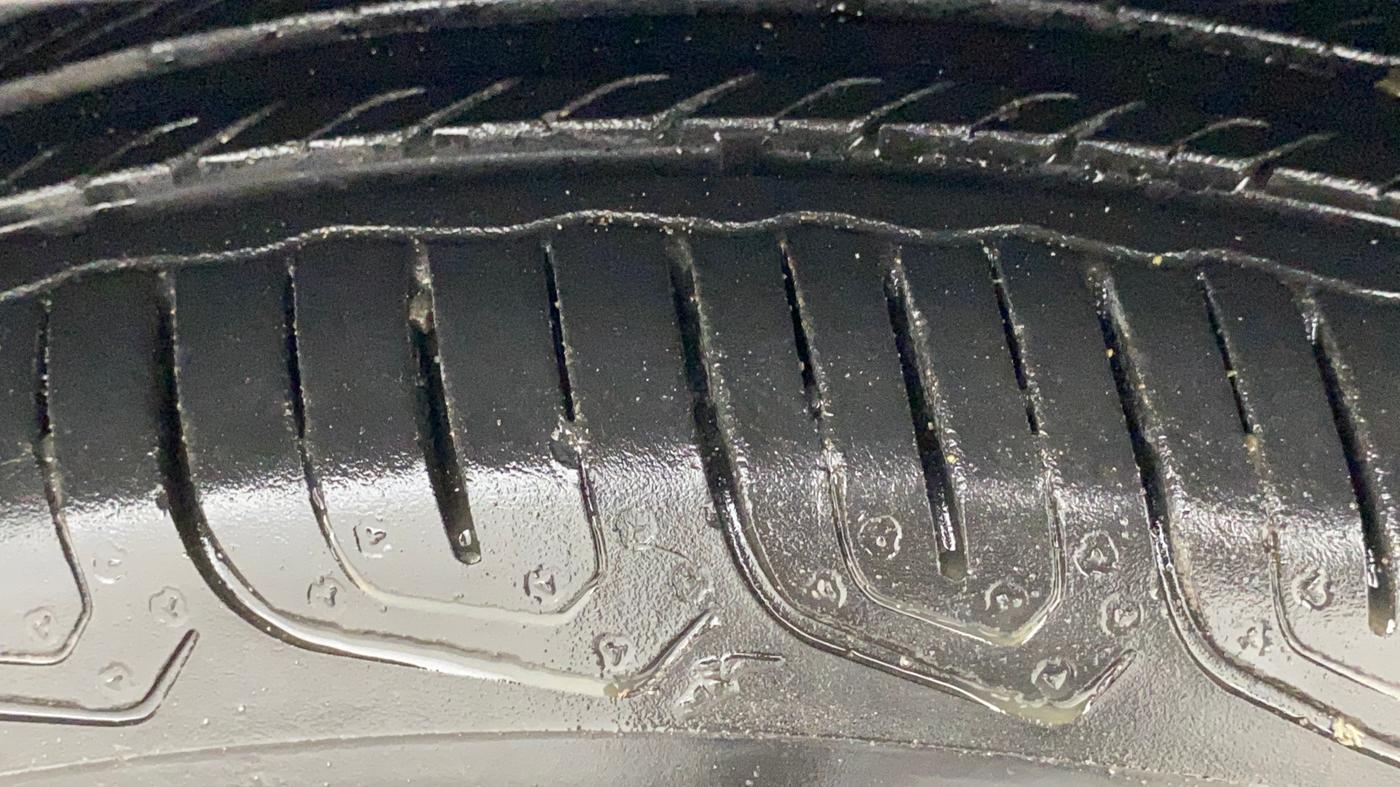 2022 Tata TIGOR XZ PETROL, Petrol, Manual, 17,896 km, Right Front Tyre Tread