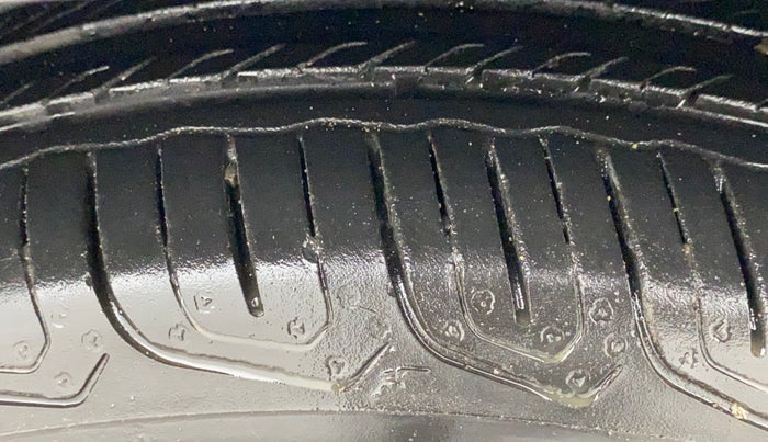 2022 Tata TIGOR XZ PETROL, Petrol, Manual, 17,896 km, Right Front Tyre Tread