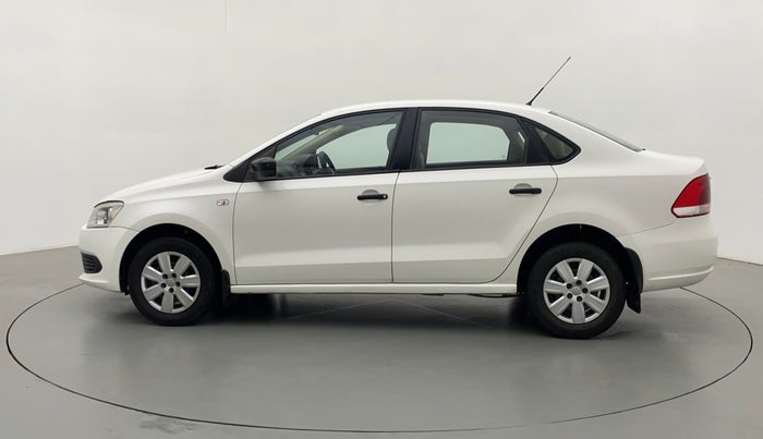 2012 Volkswagen Vento TRENDLINE 1.6, Petrol, Manual, 48,402 km, Left Side