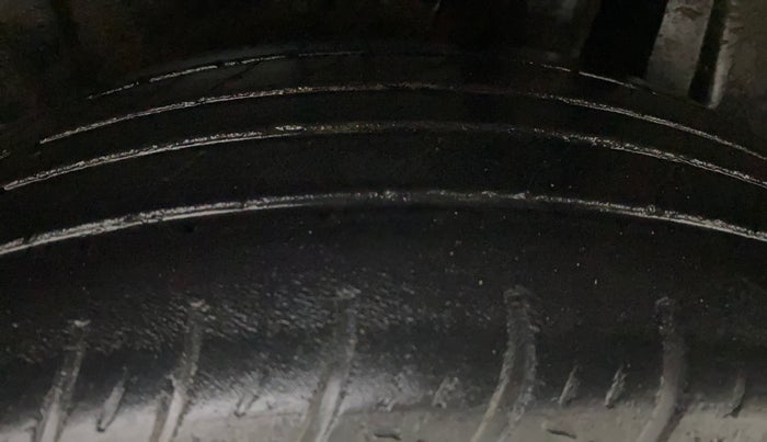 2022 Maruti XL6 ALPHA PLUS MT, Petrol, Manual, 43,138 km, Left Rear Tyre Tread