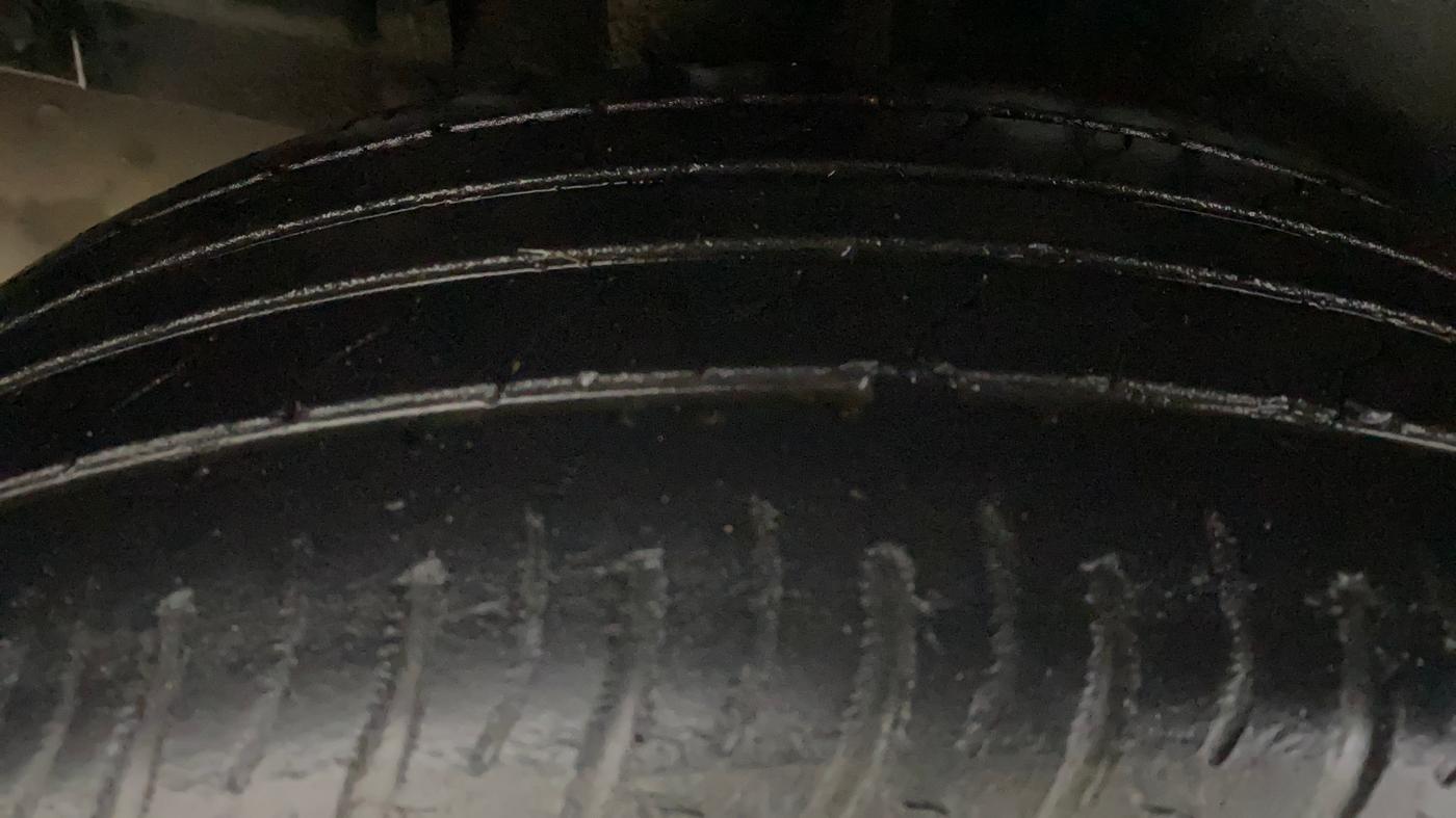 2022 Maruti XL6 ALPHA PLUS MT, Petrol, Manual, 43,138 km, Right Rear Tyre Tread